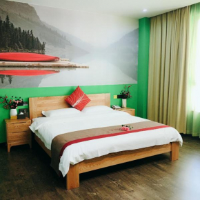 Thank Inn Chain Hotel Guangdong Huizhou Huidong County Bigui Garden Shili Yintan Store
